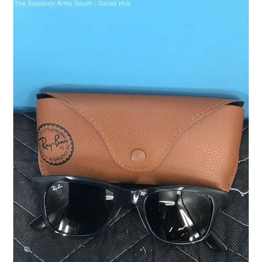Rayban Womens Black Rb4640 Sunglasses In Case